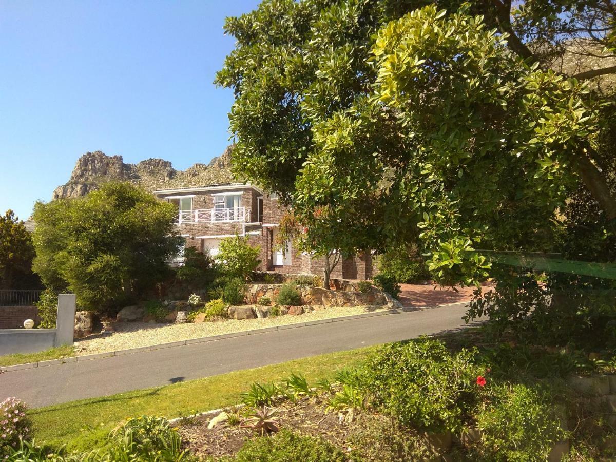 Spectrum Of Views Near Muizenberg Apartment Lakeside Exterior photo