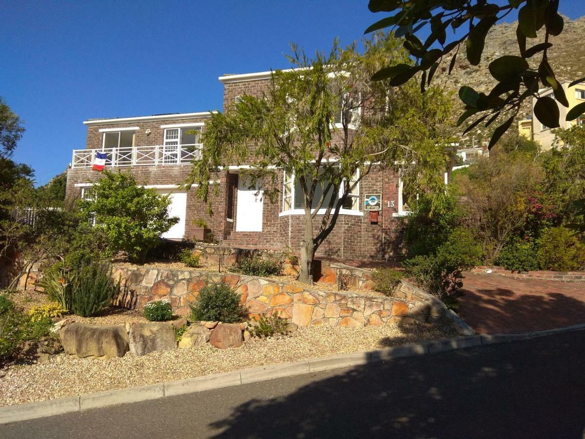 Spectrum Of Views Near Muizenberg Apartment Lakeside Exterior photo